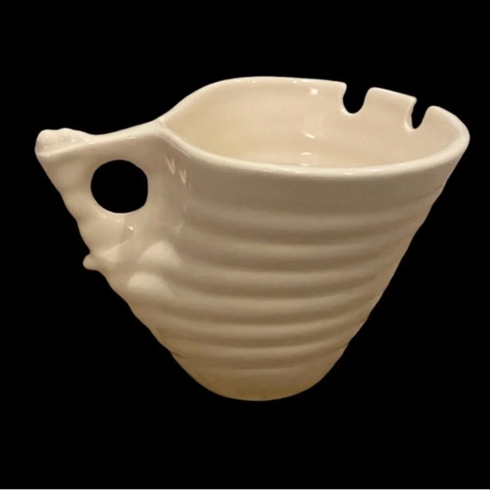 Elan Beehive Udon or Ramen Ceramic Bowl. Off White.